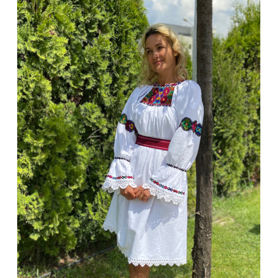 Ciupag colorat de Maramures Rochie Traditionala - Simboluri Dacice