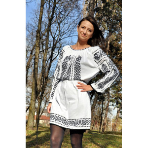 Rochie Traditionala Arta broderiei